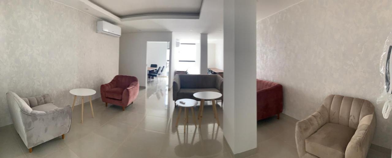 “Sc Apartments” Equipetrol Santa Cruz de La Sierra Luaran gambar